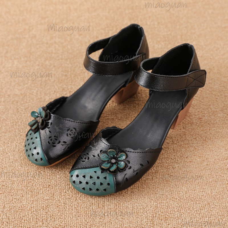 Ethnic Fashion Women - Uitgeholde gladiator sandalen met bloemenversiering, enkelbandje