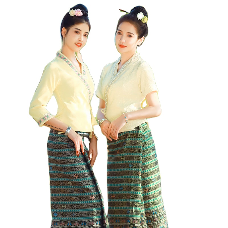 Lichtgele Thaise Dai-kleding v - Thai Silk Blouse recensie en prijs